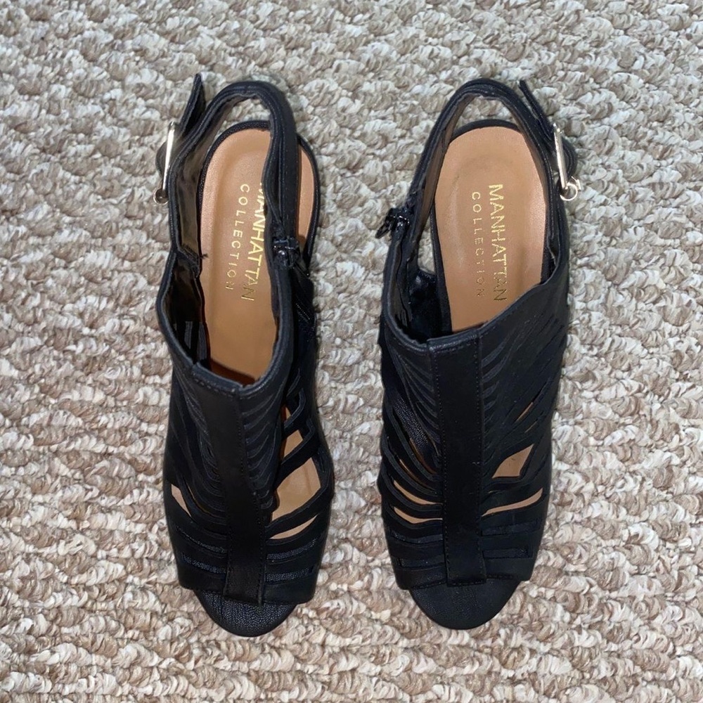 Manhattan Collection Heels - Picture 4 of 4